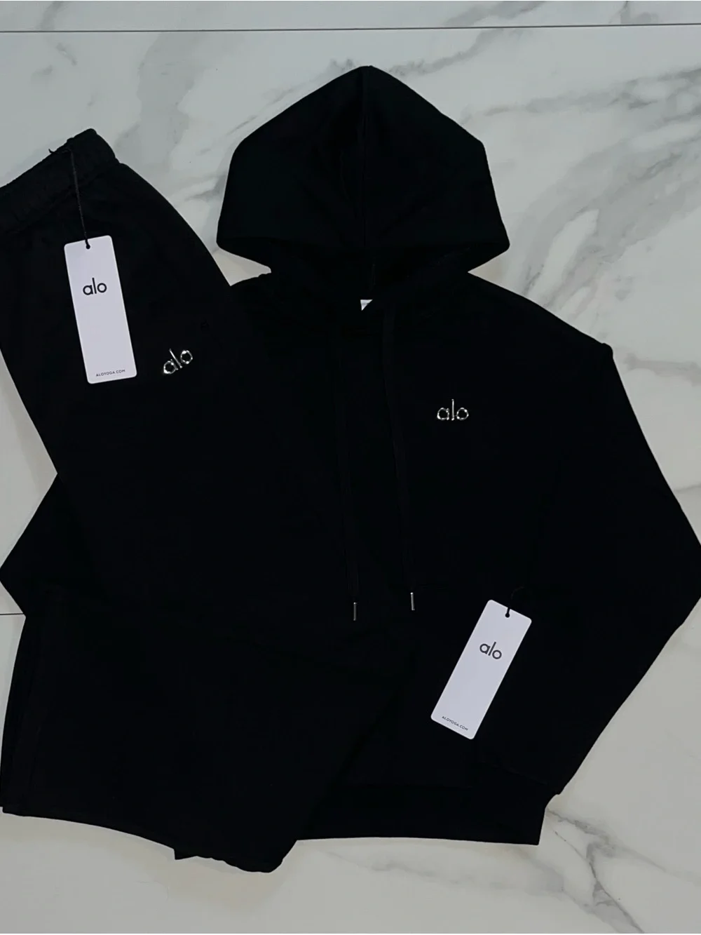Alo Yoga Accolade Hoodie & Sweatpants Set Black Size XS - Picture 1 of 12